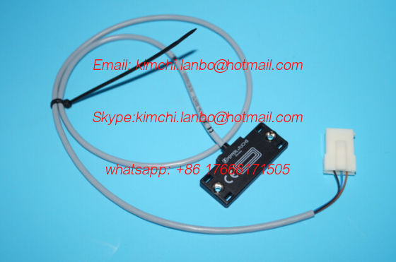 Cina F2.110.7305, sensor CAPAC SWIT PROX,original part for  printing machines fornitore