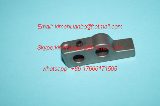 Cina 66.072.211, SM102 lever,original lever for offset printing machines spare parts fornitore