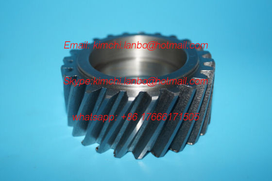 Cina Man roland 600 gear,roland gear,clockwise,offset machines parts,24 teeth,H=34,OD=74，ID=46 fornitore