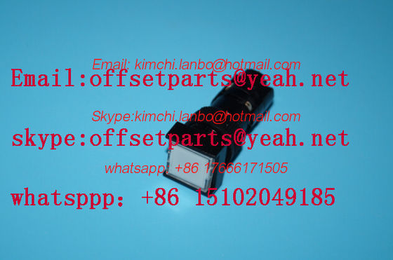 Cina 71.186.4421,CPC push button,CPC button,with lamp spare parts for offset printing machines fornitore