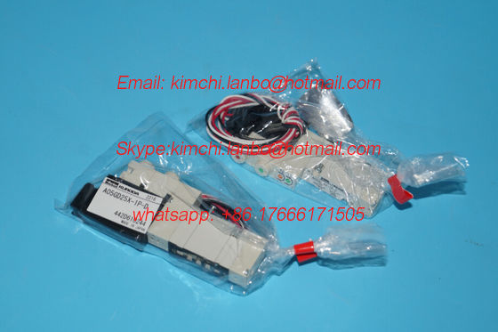 Cina A05GD25X-1P,komori original valve,komori LS machine valves,A05GD25X-1P-D,DC24V, spare parts for komori printing machines fornitore