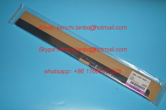 Cina 764-1207-602 komori guide 7641207602 komori original parts komori offset printing machines spare parts fornitore