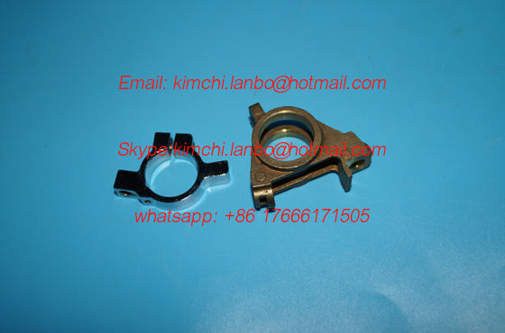 Cina SM74 clamp piece M2.011.125 M2.011.128 SM74 printing machines spare parts fornitore