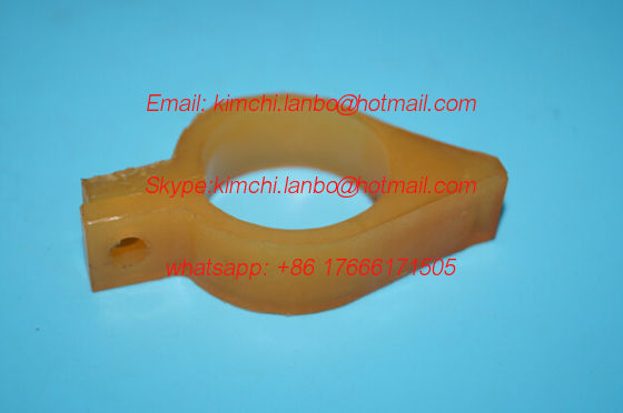 Mitsubishi gripper pad,plastic gripper pad,part for Mitsubishi printing machines fornitore