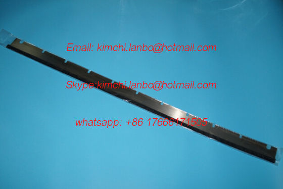 wash up blade,L=1090,11 slots, spare parts for offset printing machines fornitore