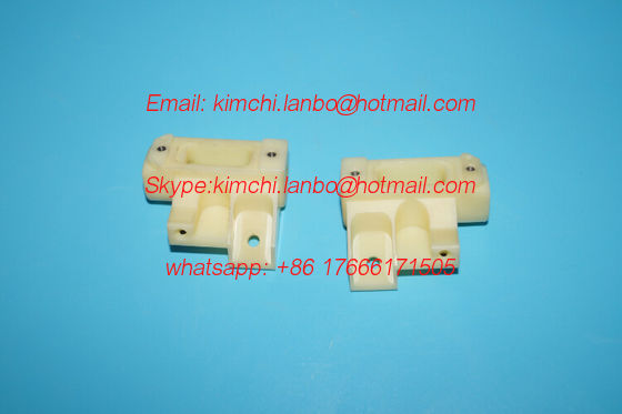 Roland 200 pull rail,Man Roland plastic rail,Roland 200 machines spare parts fornitore