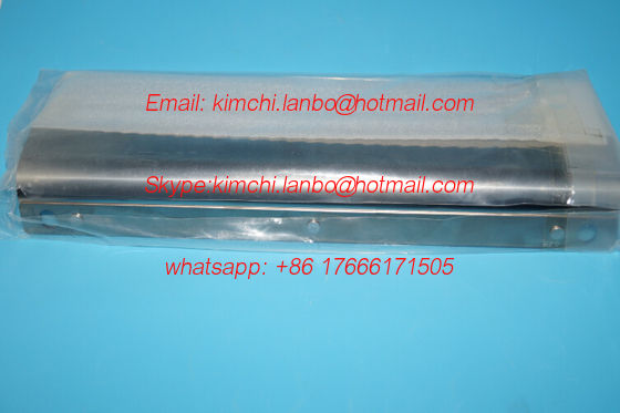 764-6801-405,komori machine guide,7646801405,komori original front lay separator,komori LS machines spare parts fornitore