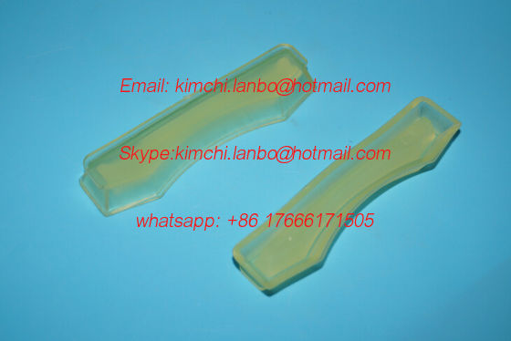 KBA seal, KBA machine oil seal,kba offset printing machines spare parts,length 104mm,100mm,thickness 13.5mm fornitore