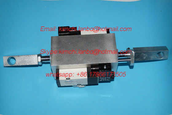G2.184.0020 SM52 PM52 machines cylinder valve unit D63 H18 G2.335.159 SM52 PM52 pneumatic cylinder fornitore