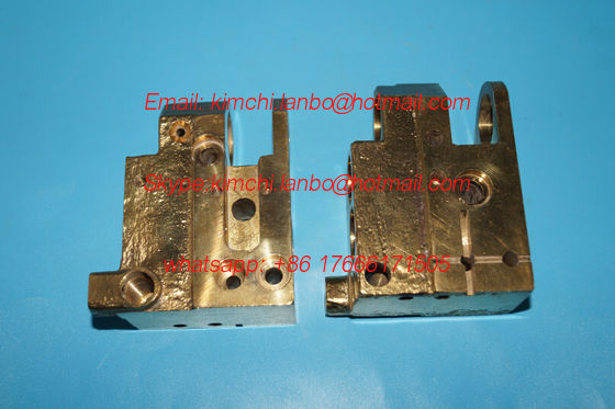 High quality C5.072.201 C5.072.202 CD102 SM102 housing side lay DS and OS printing machines spare parts fornitore