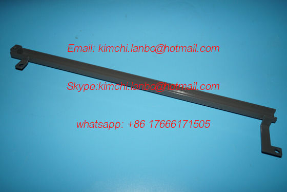 764-9301-309 komori original holder 7649301309 komori support komori printing machines spare parts fornitore
