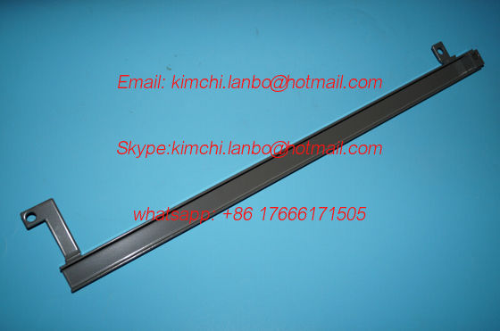 764-9301-309 komori original holder 7649301309 komori support komori printing machines spare parts fornitore