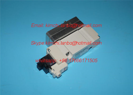 komori magnetic valve 3Z0-8101-100 K20PS25-200DP 3Z2-8615-64I komori machine pneumatic valve fornitore