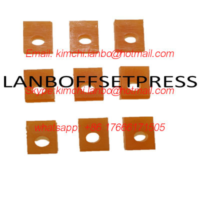 206-8401-070 Komori plastic gripper 18.5X12X7mm komori spare parts fornitore